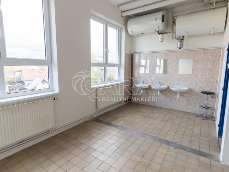 Pronájem výrobní haly Frenštát pod Radhoštěm, Martinská čtvrť 1698 č. 15