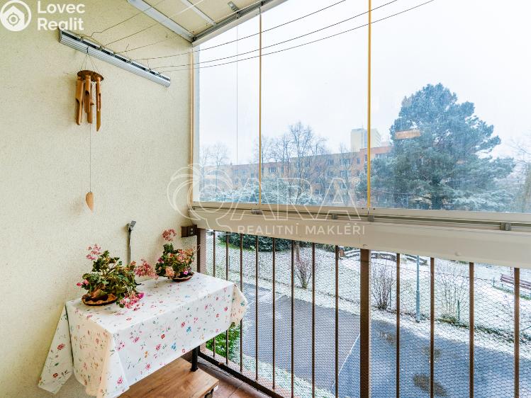 Pronájem bytu 3+1 Praha, Plickova 564/17 č. 3