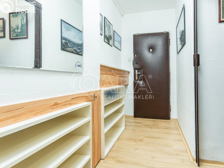 Pronájem bytu 3+1 Praha, Plickova 564/17 č. 17