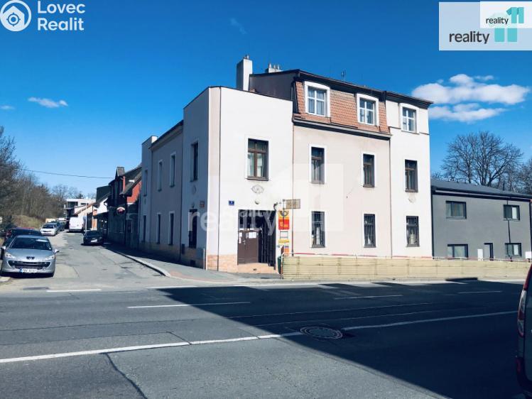 Pronájem bytu 1+KK Praha 9, Českobrodská č. 7