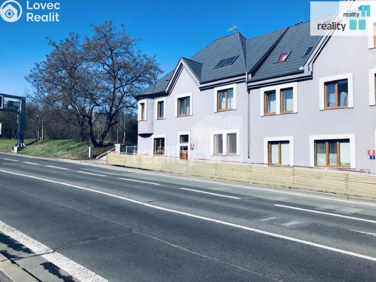 Pronájem bytu 1+KK Praha 9, Českobrodská č. 11