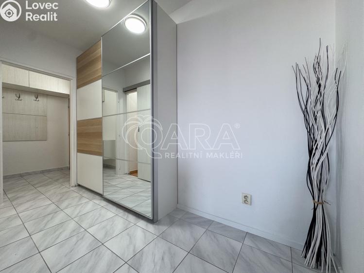 Pronájem bytu 2+1 České Budějovice, K. Šafáře 875/67 č. 14