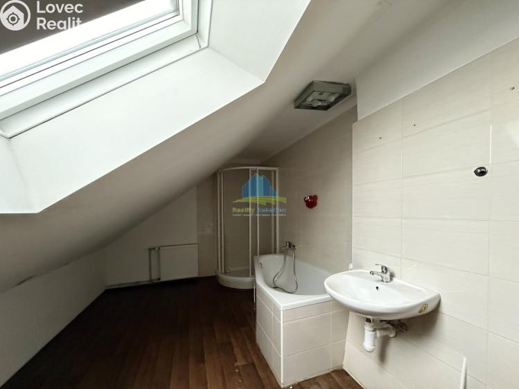 Prodej bytu 3+1 Františkovy Lázně, Francouzská 73/5 č. 2