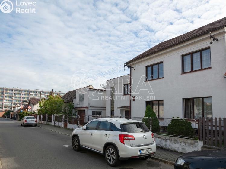 Продаж сімейного будинку Neratovice, Ruská 366 č. 3