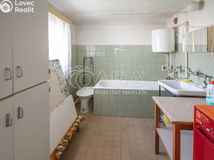 Продаж сімейного будинку Neratovice, Ruská 366 č. 15