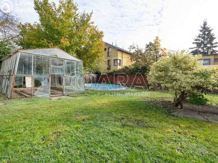 Prodej rodinného domu Neratovice, Ruská 366 č. 35