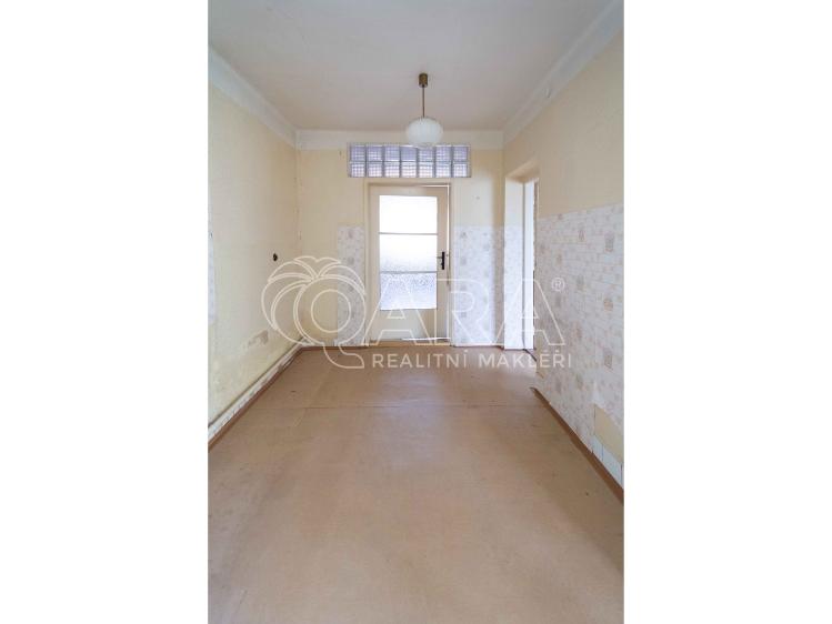 Продажа семейного дома Neratovice, Ruská 366 č. 18