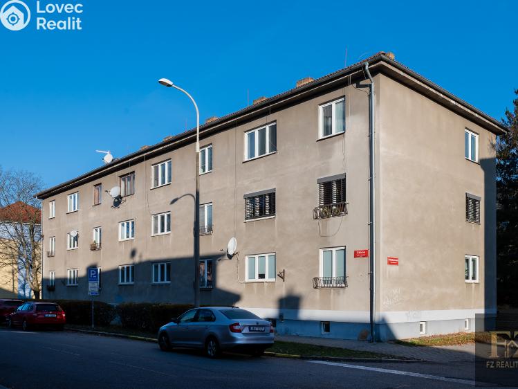 Prodej bytu 2+1 České Budějovice, Čéčova 668/8 č. 1