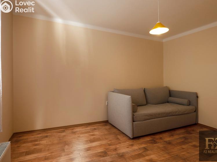 Prodej bytu 2+1 České Budějovice, Čéčova 668/8 č. 15