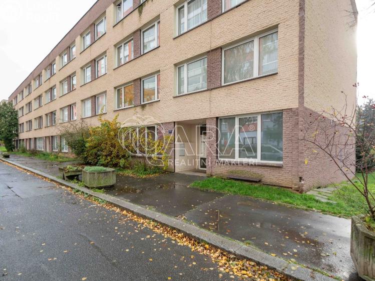Продаж квартири 3+1 Praha, Poznaňská č. 3