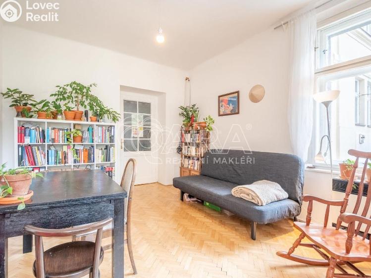 Pronájem bytu 2+1 Praha, Bulharská č. 5