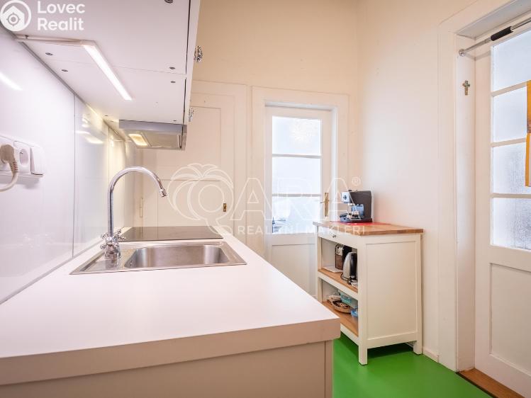 Pronájem bytu 2+1 Praha, Bulharská č. 8