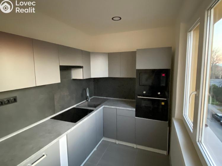 Продаж квартири 2+1 Karviná, Haškova č. 7