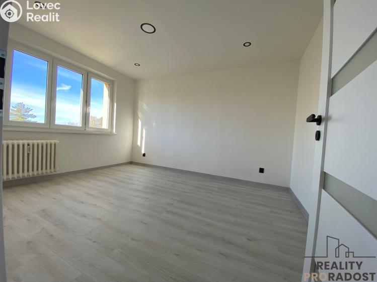 Продаж квартири 2+1 Karviná, Haškova č. 8