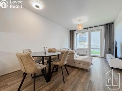 Продажа квартиры 2+KK Praha, Zvěřinova č. 3