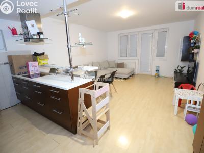 Pronájem bytu 2+KK Karlovy Vary, Nejdlova č. 1