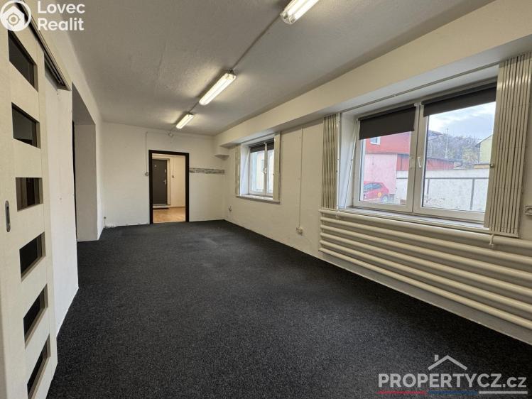 Pronájem obchodního prostoru Praha, K Žižkovu č. 17