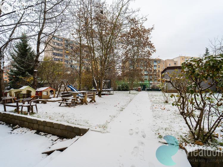 Sale apartment 2+KK Praha, U kněžské louky 2142/22 č. 15