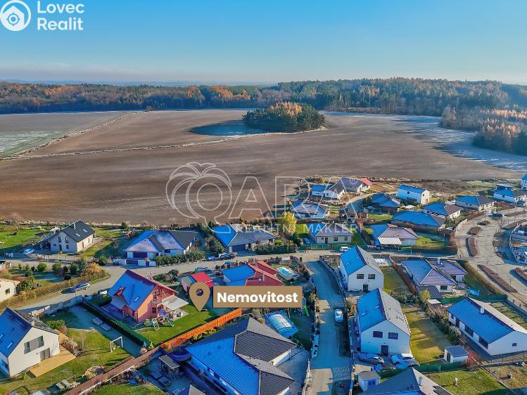 Продаж сімейного будинку Nová Ves pod Pleší, Světlá 461 č. 23