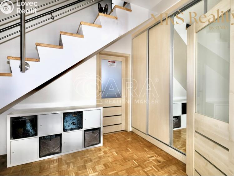 Prodej bytu 4+KK Praha, V Štíhlách č. 8