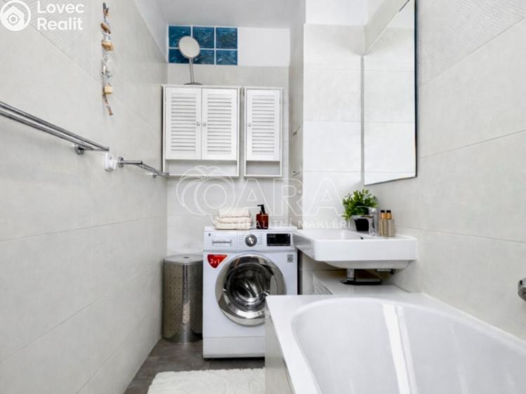 Prodej bytu 4+KK Praha, V Štíhlách č. 9