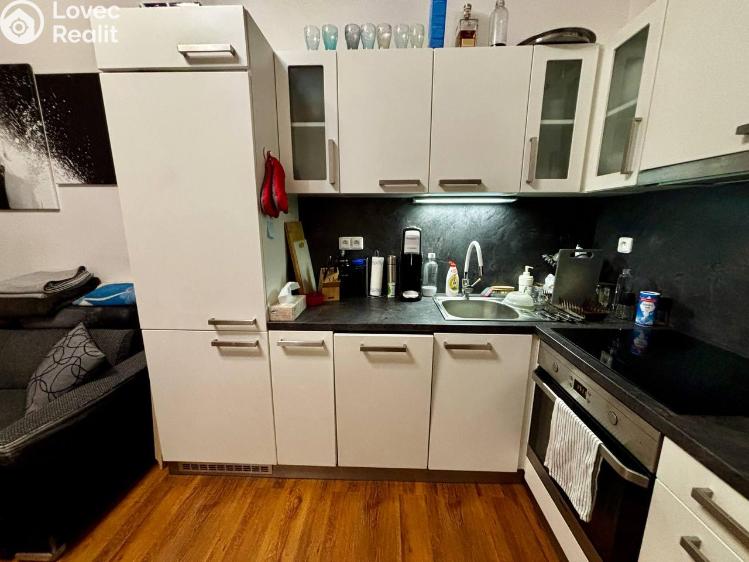 Pronájem bytu 3+KK Praha, Hartigova 1156/106 č. 1