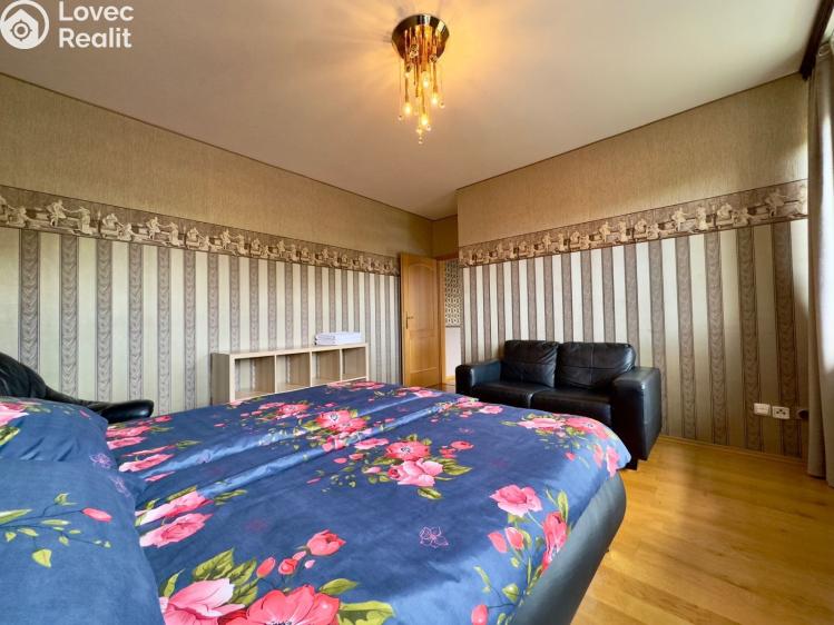 Prodej bytu 3+KK Praha, Choceradská č. 13