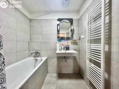 Pronájem bytu 3+KK Praha, Počernická č. 5