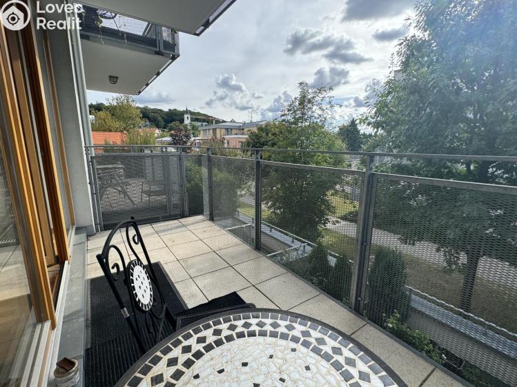 Pronájem bytu 3+KK Praha, Naardenská č. 8