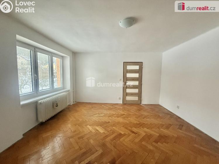 Pronájem bytu 2+1 Dubí, Ruská č. 4