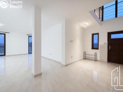 Prodej rodinného domu Trnová č. 6