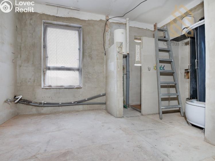 Prodej obchodního prostoru Děčín, Dělnická č. 12