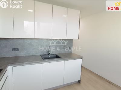 Pronájem bytu 2+1 Moravský Krumlov, Sídliště č. 3