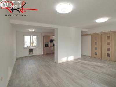 Продаж сімейного будинку Židovice č. 3