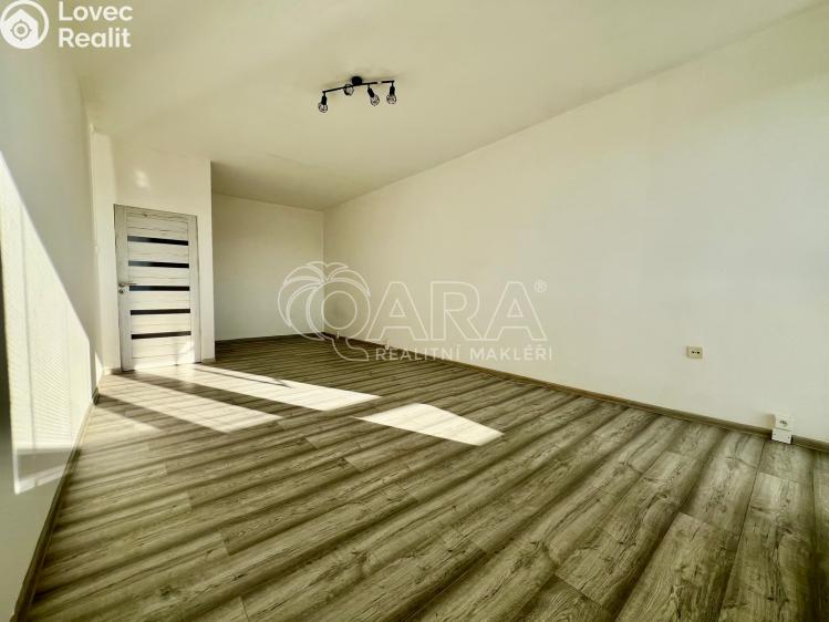 Pronájem bytu 3+1 Frýdek-Místek, Beethovenova 1849 č. 5