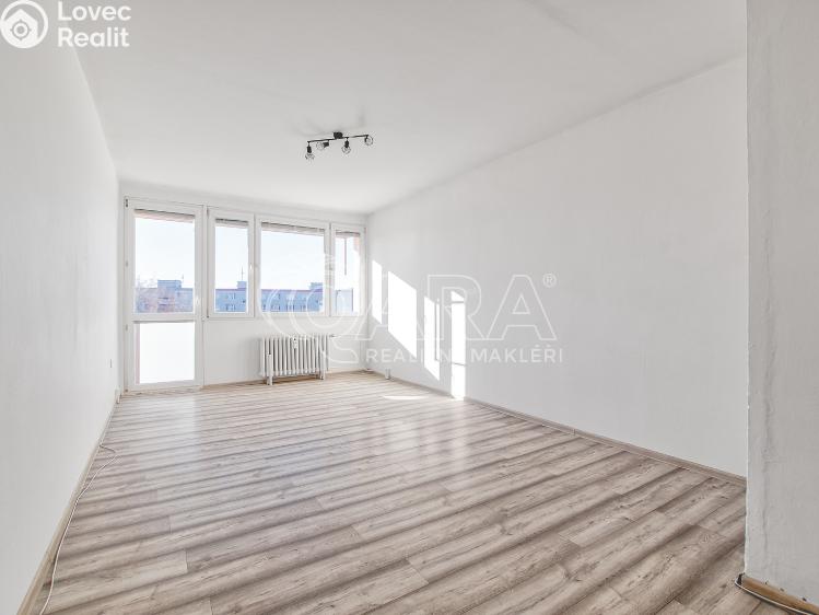 Rent apartment 3+1 Frýdek-Místek, Beethovenova 1849 č. 10