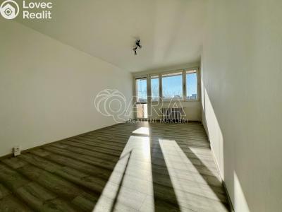 Pronájem bytu 3+1 Frýdek-Místek, Beethovenova 1849 č. 3