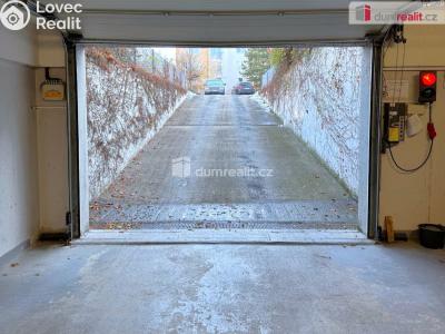 Prodej garáže Praha 19, Pod Nouzovem č. 6