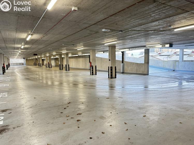 Pronájem garážového stání Pardubice, nábřeží Závodu míru 2940 č. 2