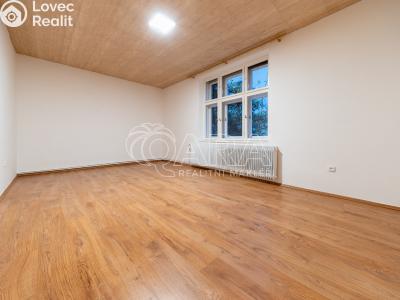 Pronájem bytu 2+1 Chrudim, Novoměstská 9 č. 4