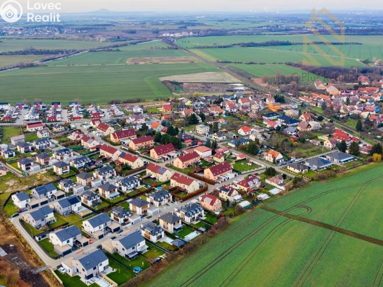 Prodej rodinného domu Zlonín, Modřínová č. 43