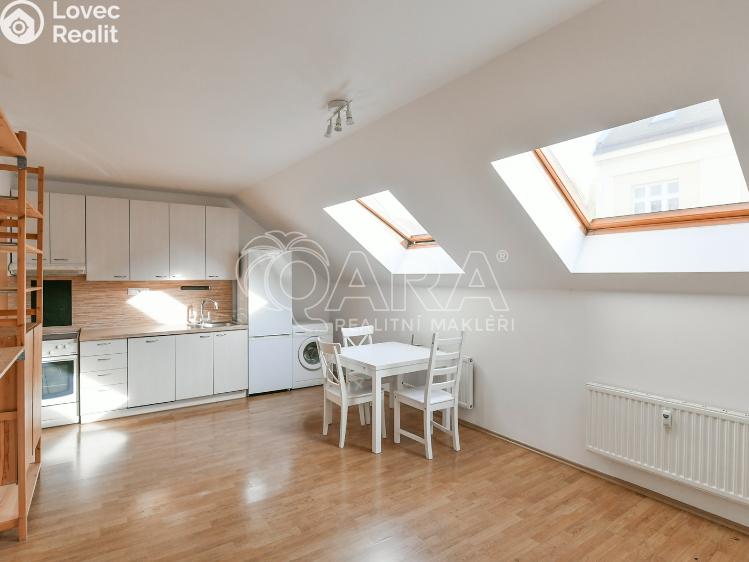 Аренда квартиры 2+KK Praha, Zbuzkova 175/51 č. 2