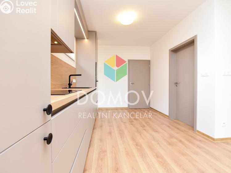 Pronájem bytu 2+KK Beroun, Na Máchovně 2145 č. 5