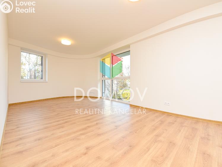 Pronájem bytu 2+KK Beroun, Na Máchovně 2145 č. 7