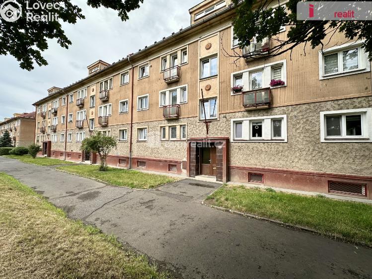 Pronájem bytu 2+1 Ostrov, Kollárova č. 15