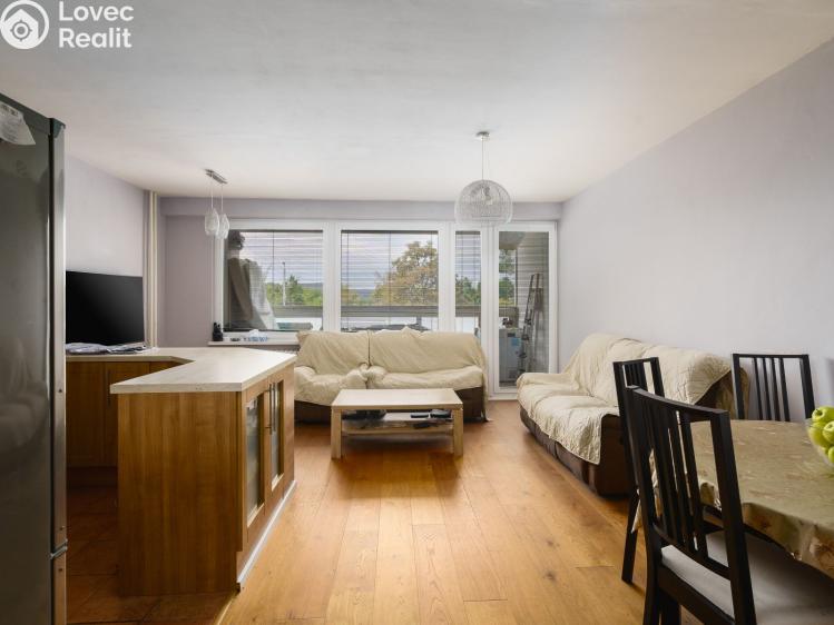 Продажа квартиры 4+KK Praha, Tupolevova 472 č. 1