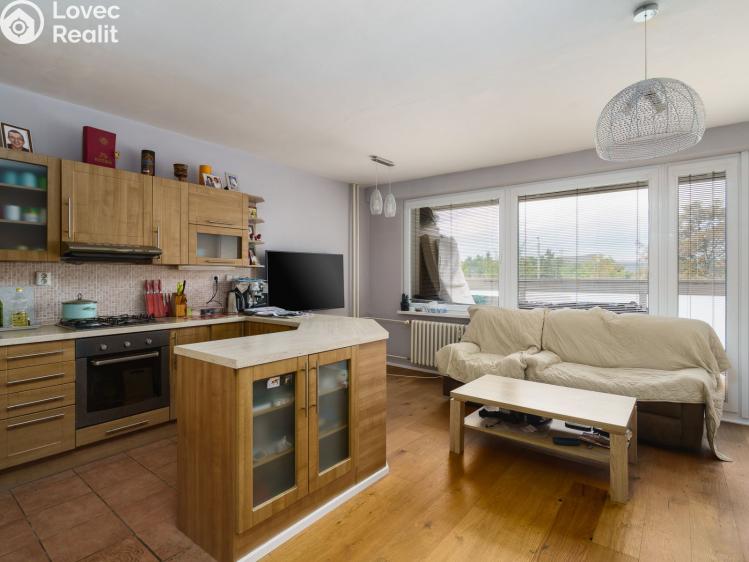 Продажа квартиры 4+KK Praha, Tupolevova 472 č. 6