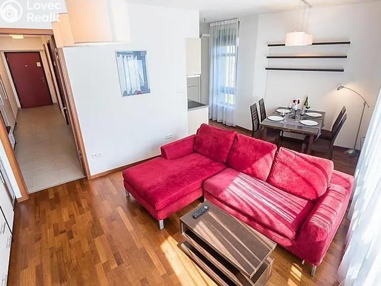 Rent apartment 2+KK Praha, Na slupi č. 1