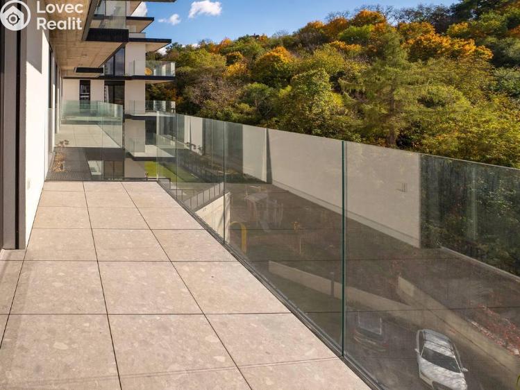 Продаж квартири 3+KK Praha, Prokofjevova č. 5