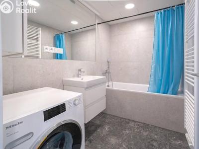 Продаж квартири 3+KK Praha, Prokofjevova č. 4